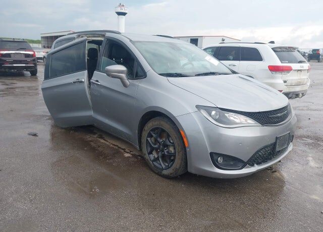 2019 CHRYSLER Pacifica