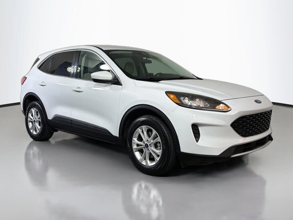 2021 FORD Escape