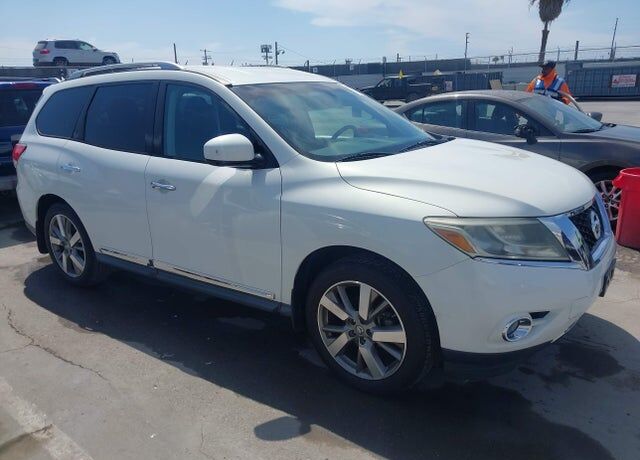 2013 NISSAN Pathfinder