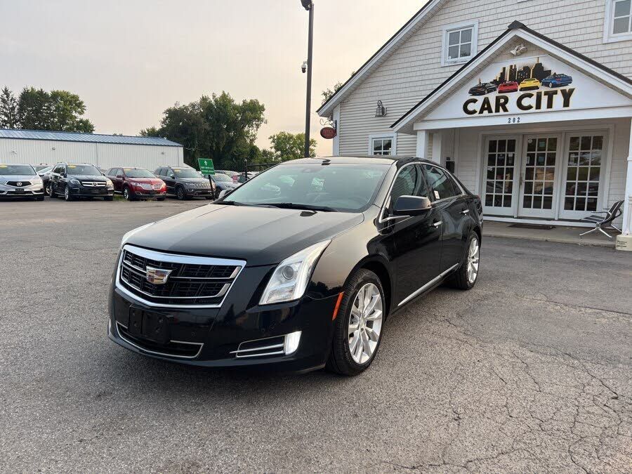 2017 CADILLAC XTS