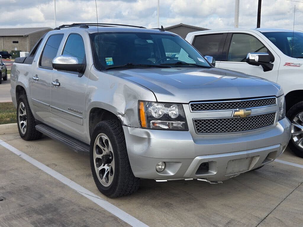 2010 CHEVROLET Avalanche