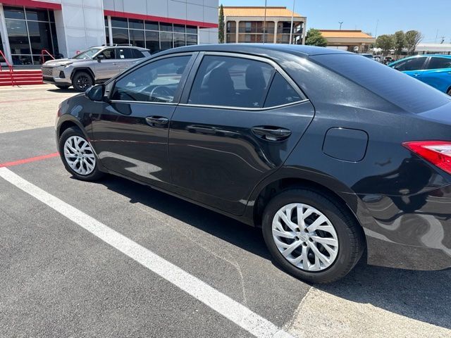 2018 TOYOTA Corolla