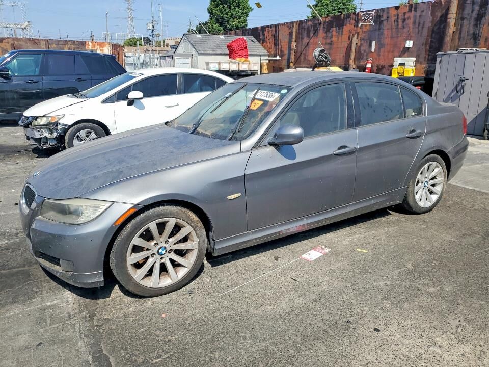 2011 BMW 3 Series