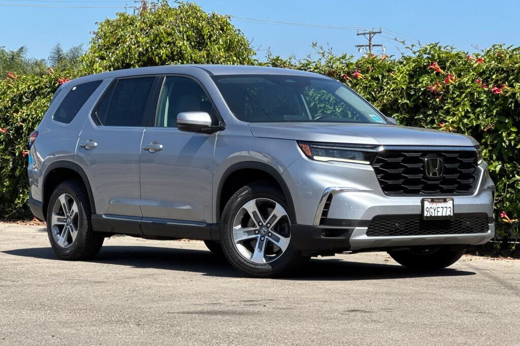 2023 HONDA Pilot