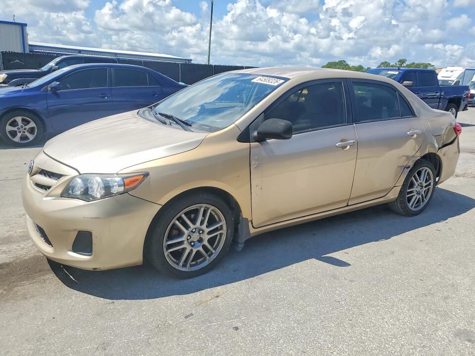 2011 TOYOTA Corolla