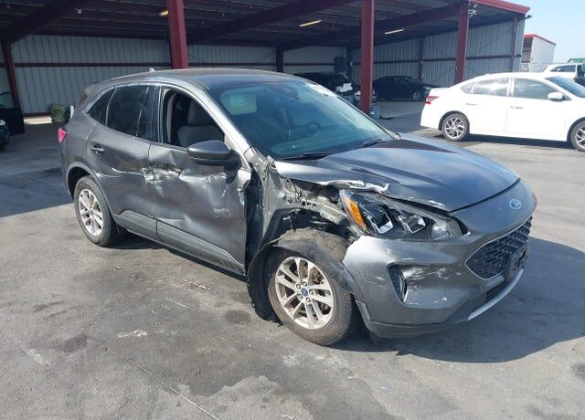 2020 FORD Escape