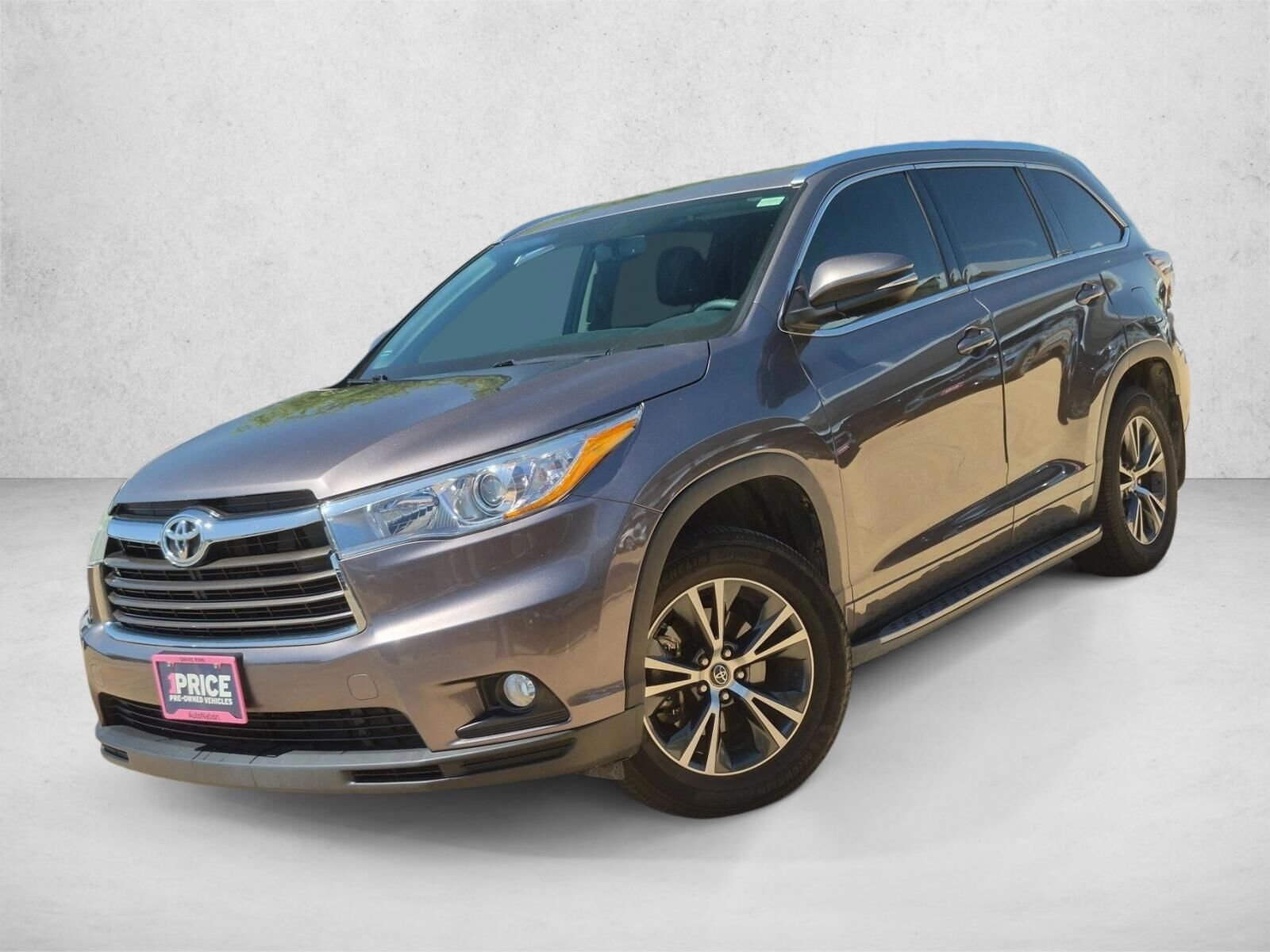 2016 TOYOTA Highlander