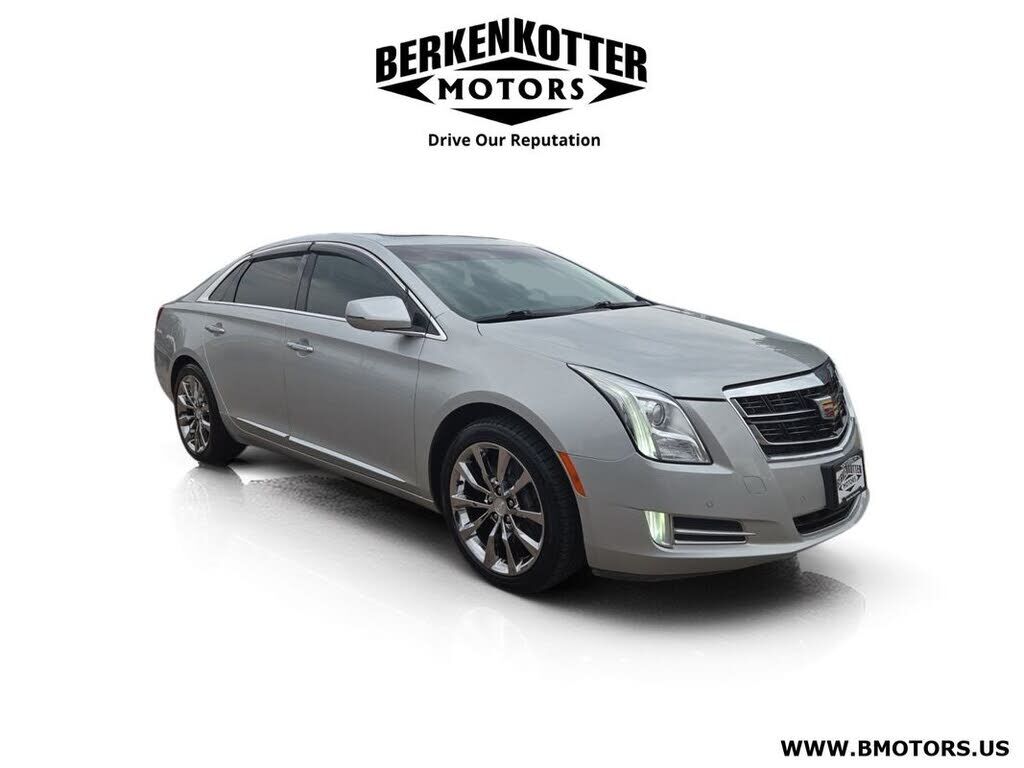 2016 CADILLAC XTS