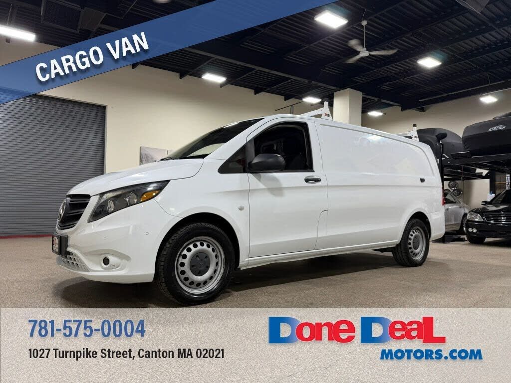 2021 MERCEDES-BENZ METRIS