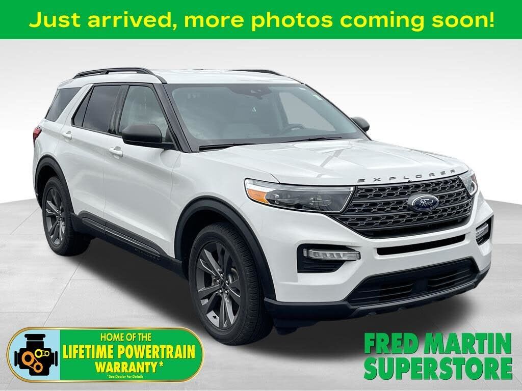 2021 FORD Explorer