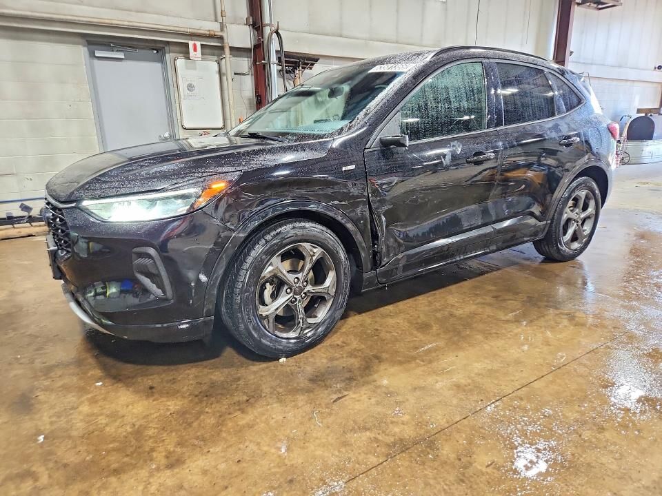 2023 FORD Escape
