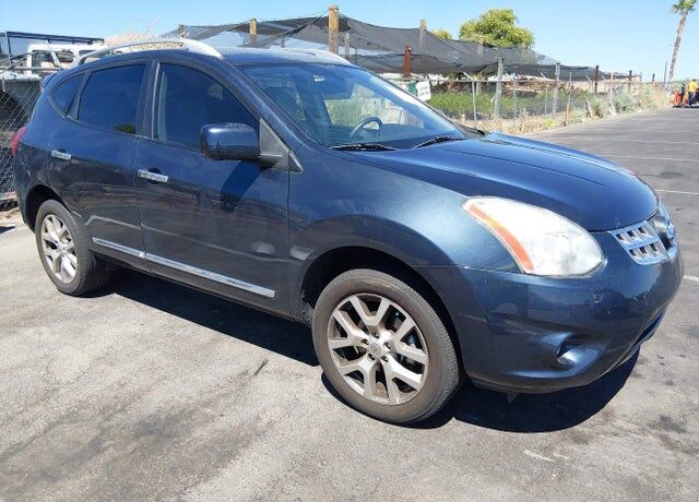 2013 NISSAN Rogue