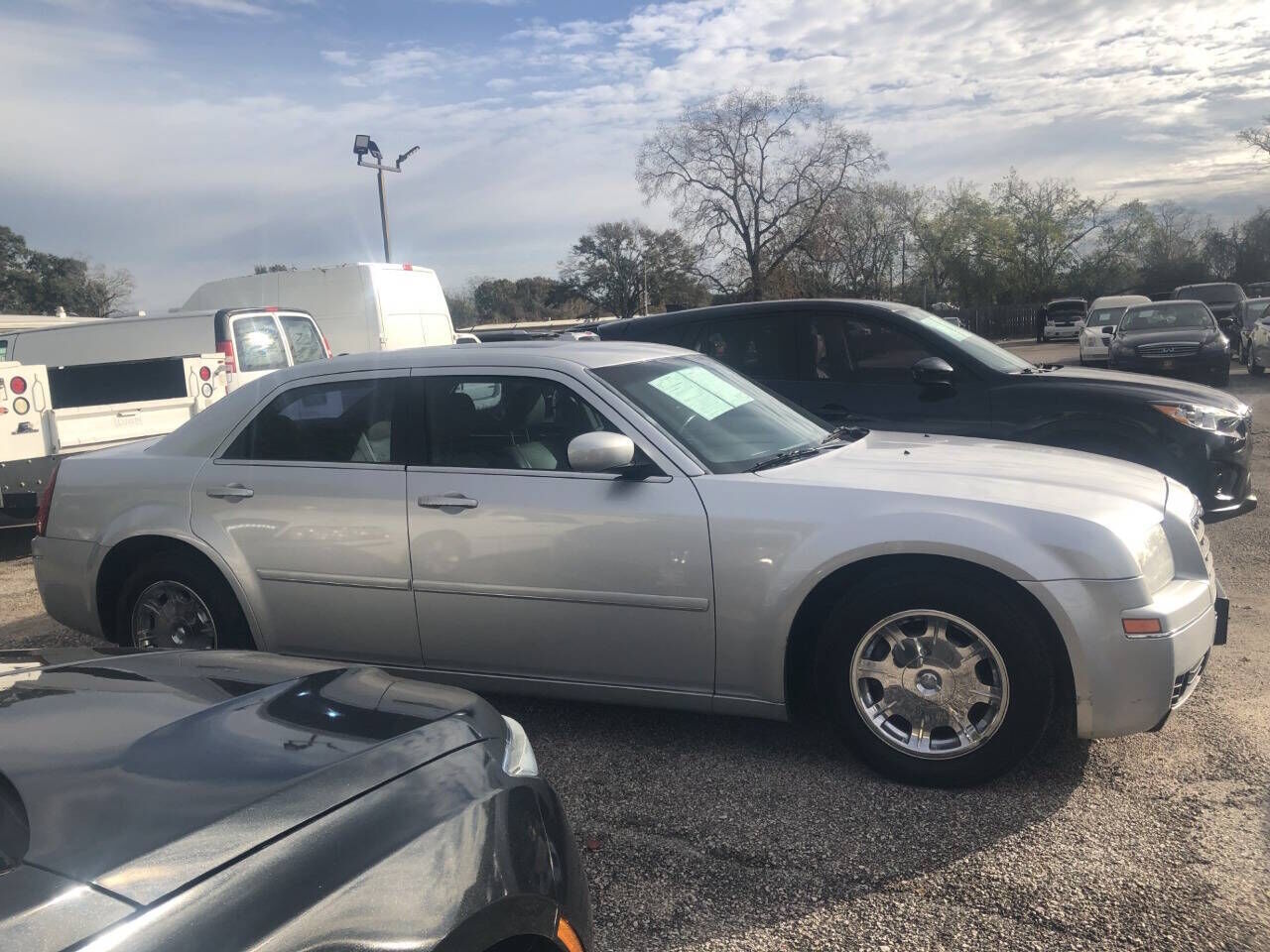 2005 CHRYSLER 300