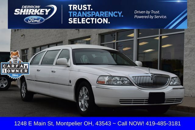 2008 LINCOLN Town Car