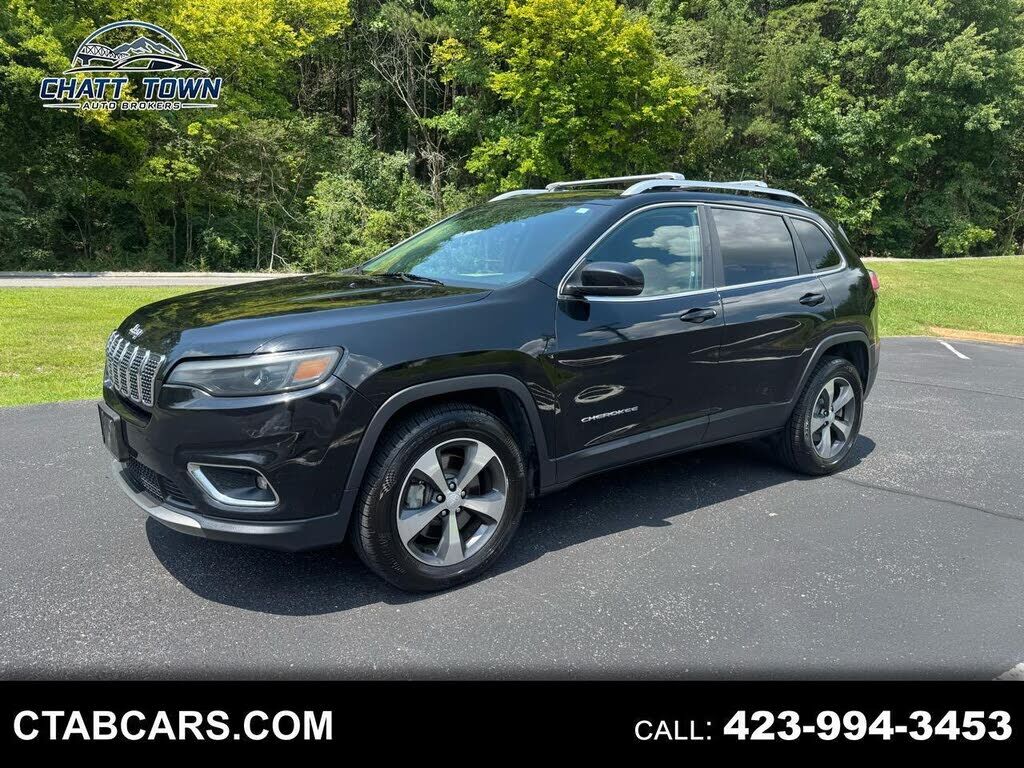 2019 JEEP Cherokee