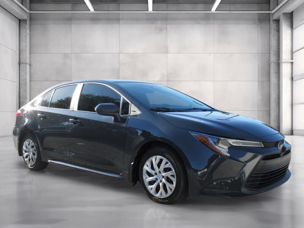 2025 TOYOTA Corolla