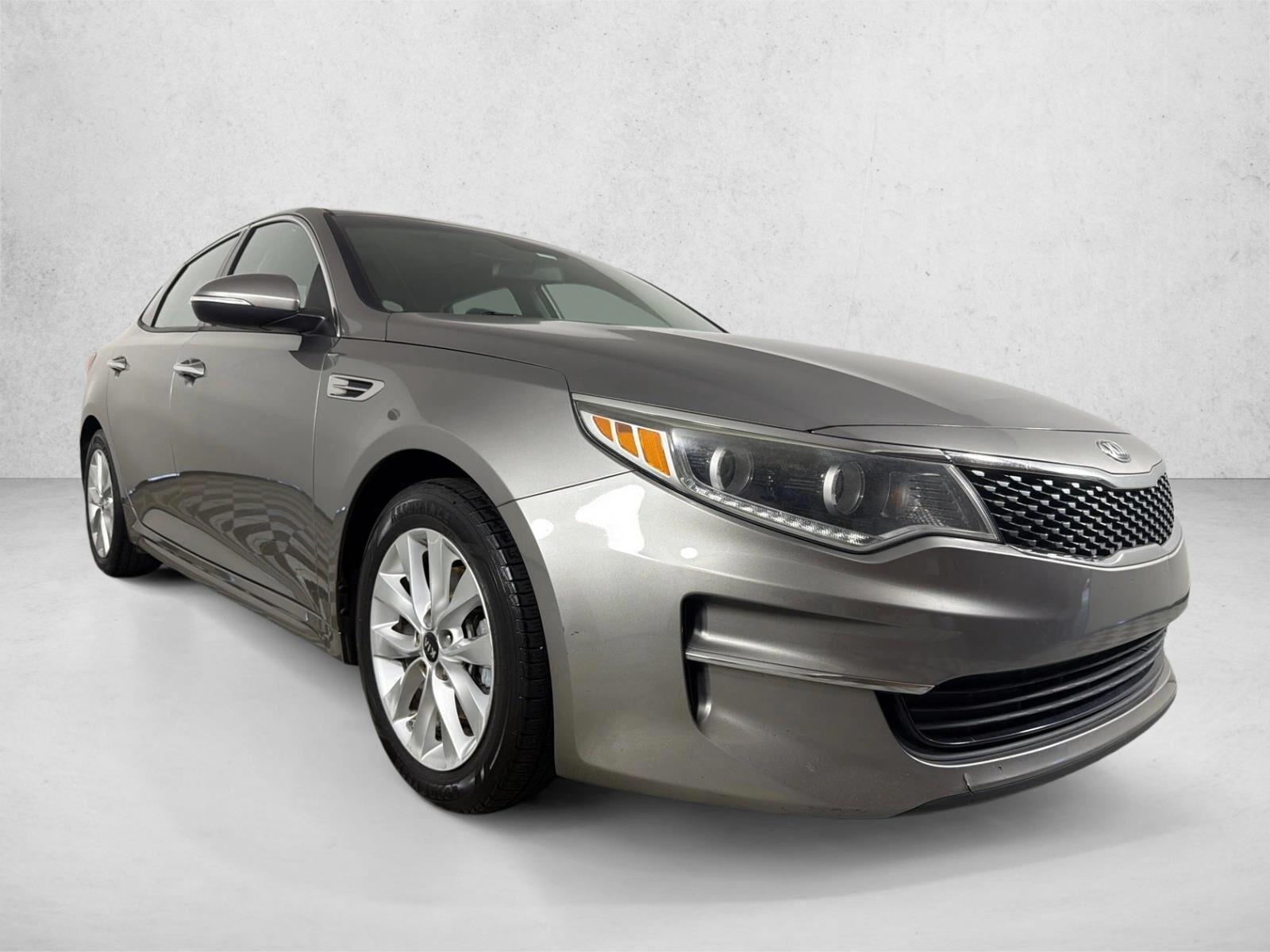2017 KIA Optima