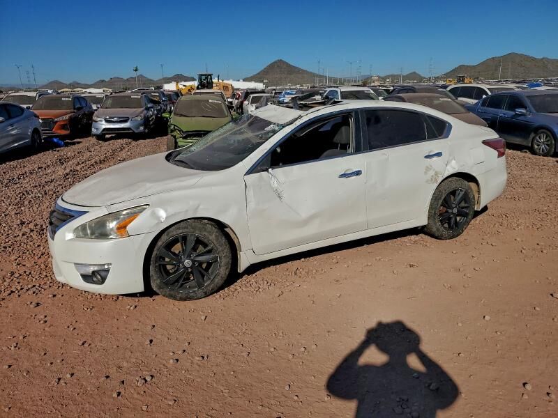 2015 NISSAN Altima