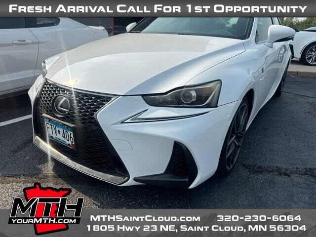 2017 LEXUS IS