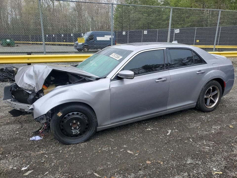 2016 CHRYSLER 300