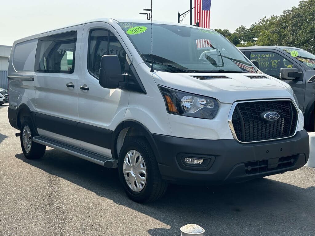 2025 FORD Transit