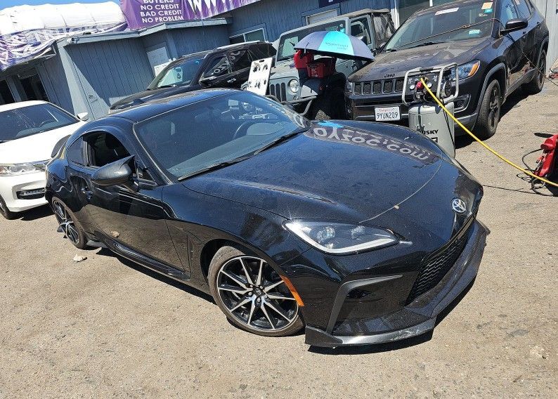 2023 TOYOTA GR86