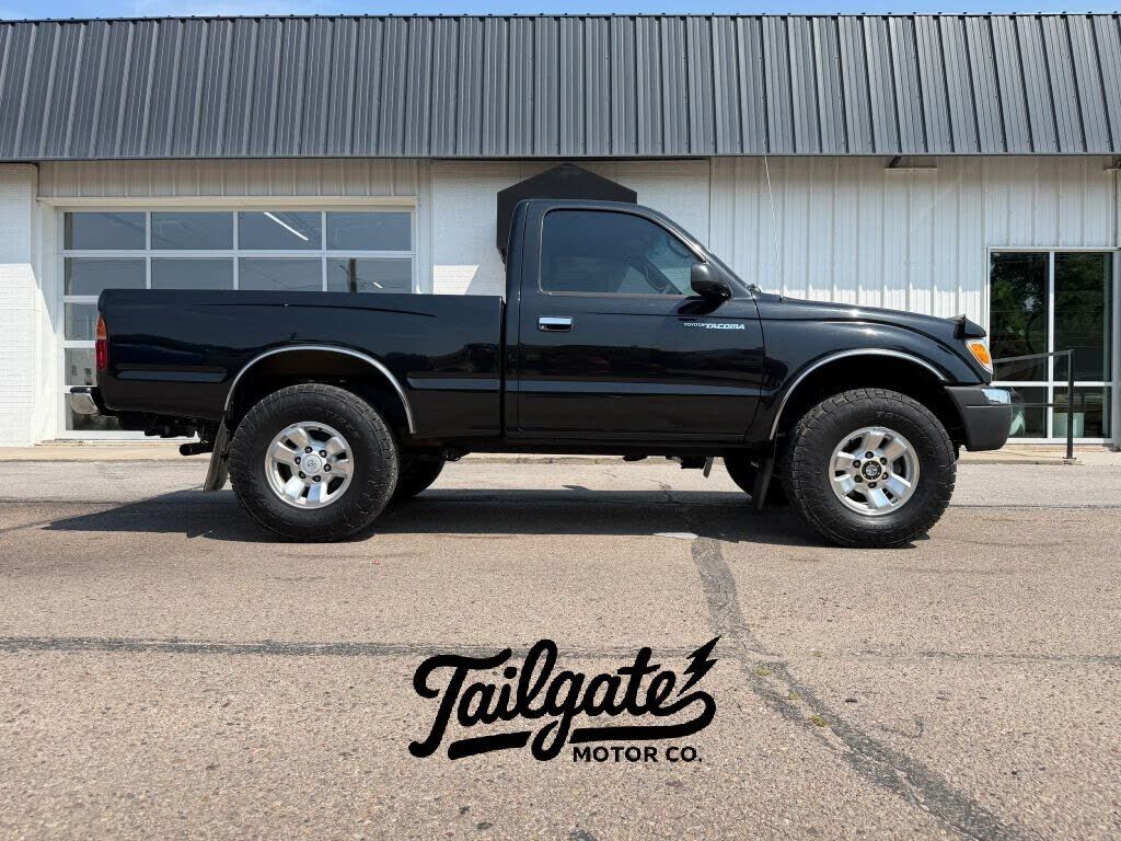 2000 TOYOTA Tacoma