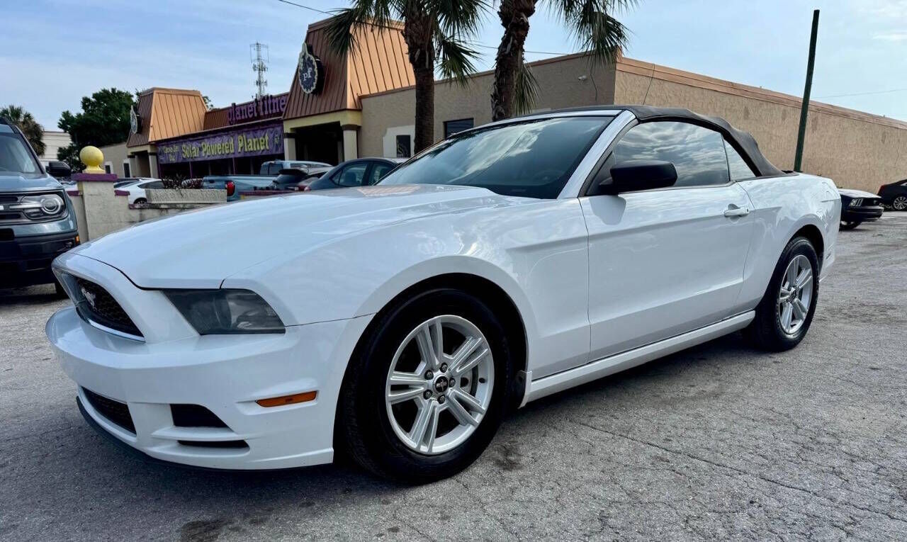 2014 FORD Mustang