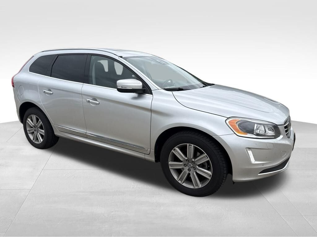 2016 VOLVO XC60