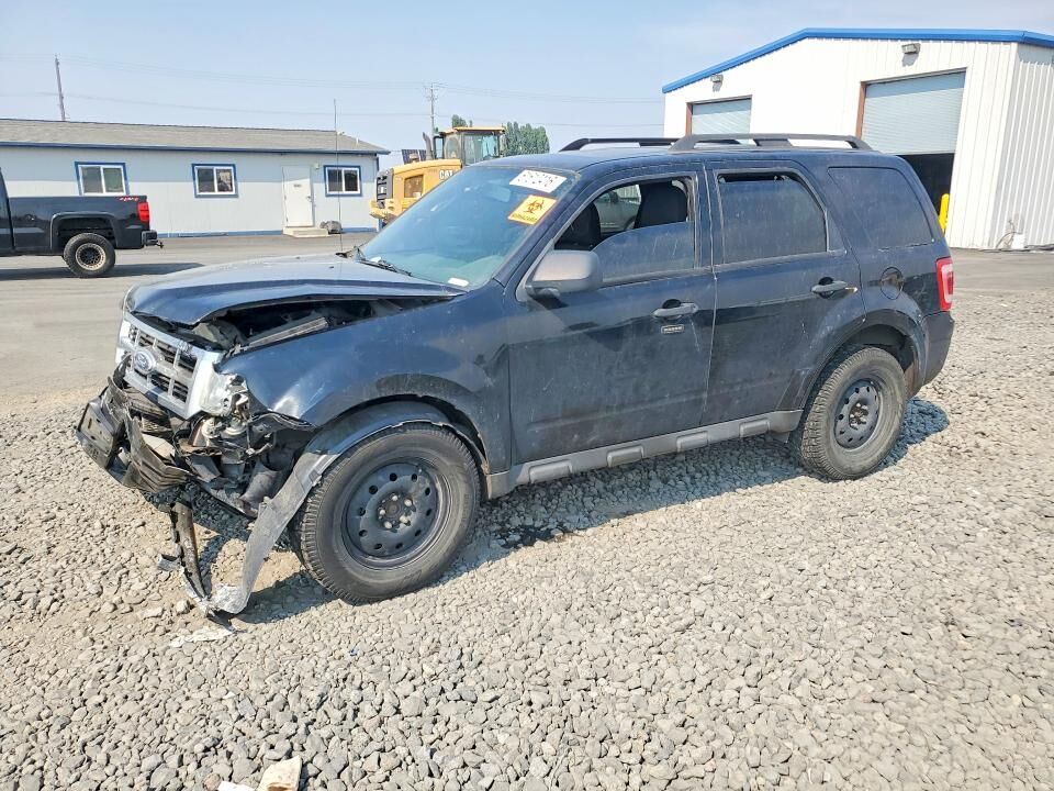 2010 FORD Escape