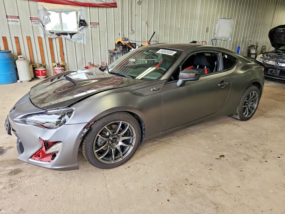 2015 TOYOTA Scion