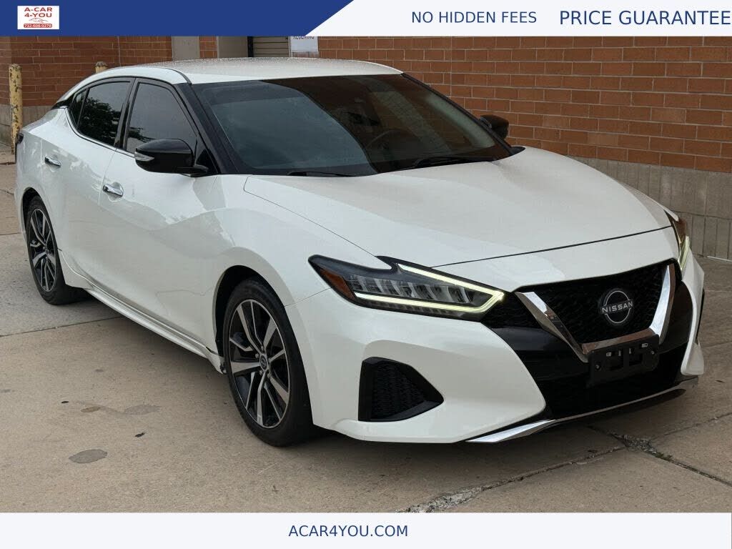 2023 NISSAN Maxima
