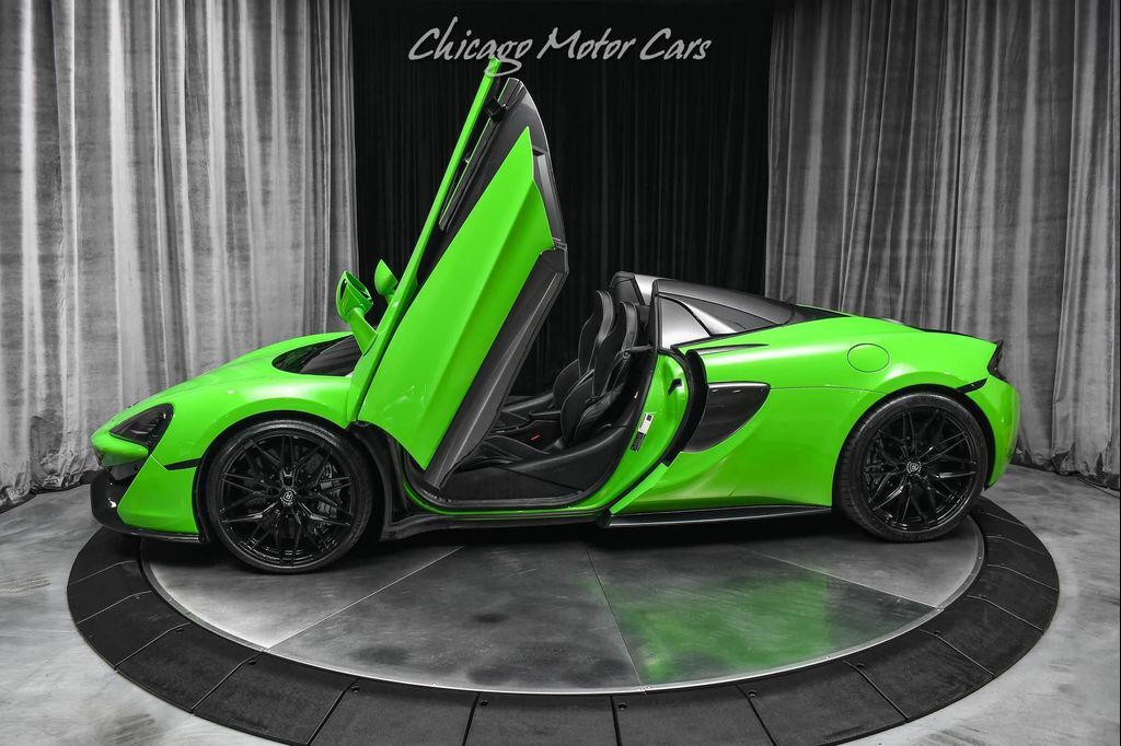 2018 MCLAREN 570S