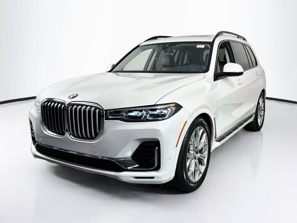 2022 BMW X7