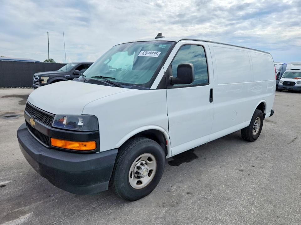 2020 CHEVROLET Express