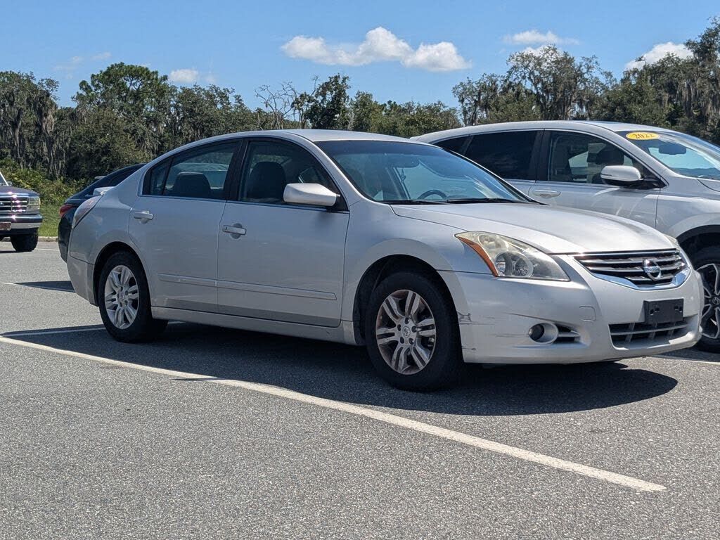 2012 NISSAN Altima