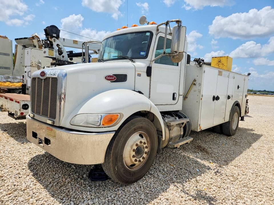 2019 PETERBILT 337