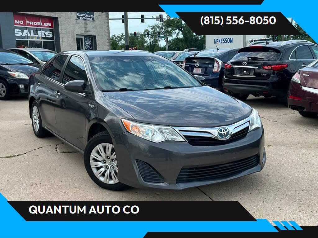 2014 TOYOTA Camry