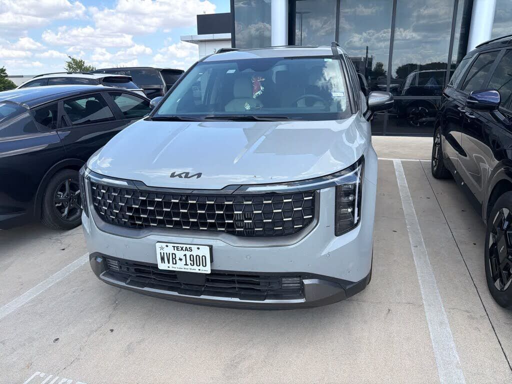 2025 KIA Carnival