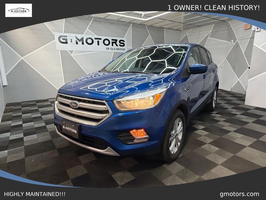 2017 FORD Escape