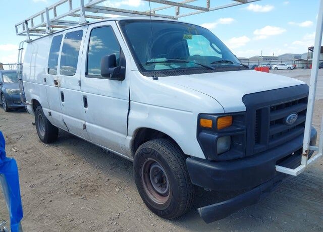 2011 FORD E-250