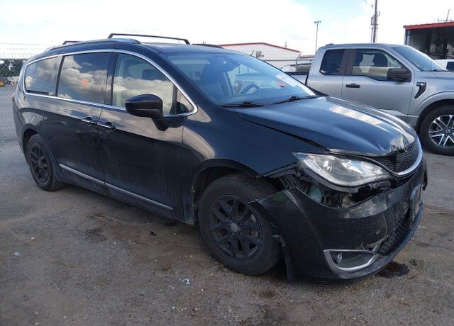 2020 CHRYSLER Pacifica