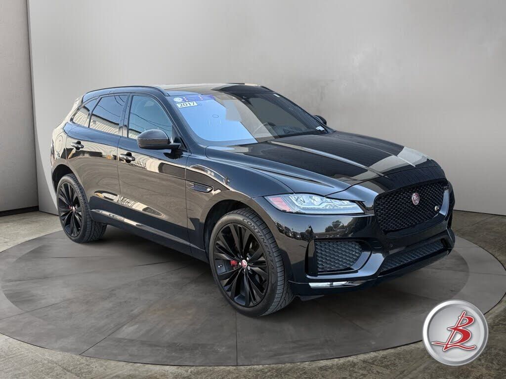 2017 JAGUAR F-Pace