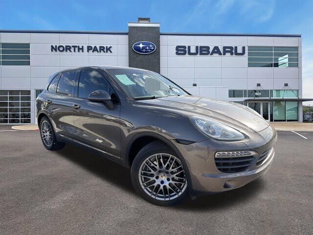 2013 PORSCHE Cayenne