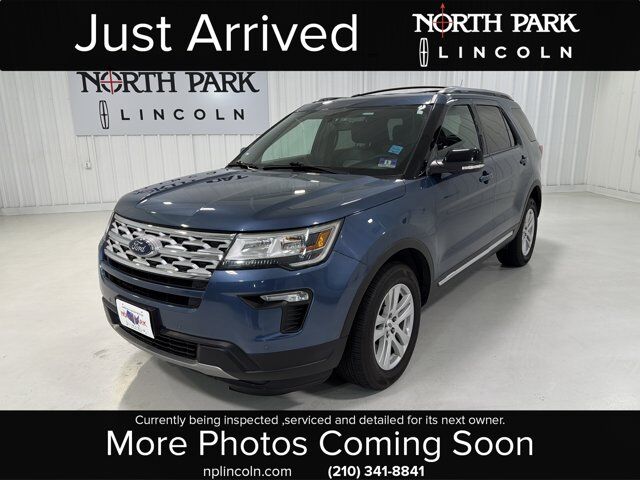 2018 FORD Explorer