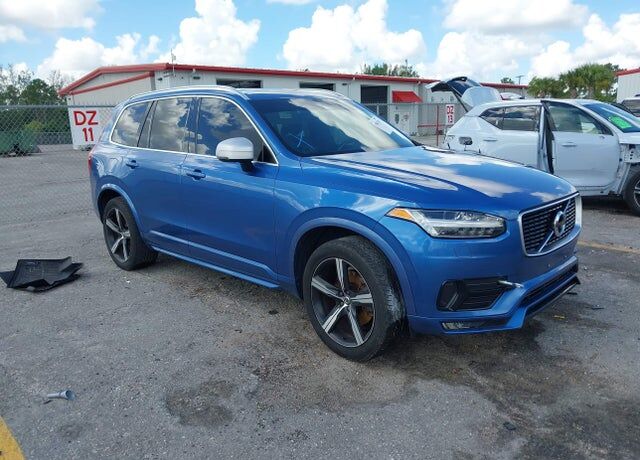 2016 VOLVO XC90