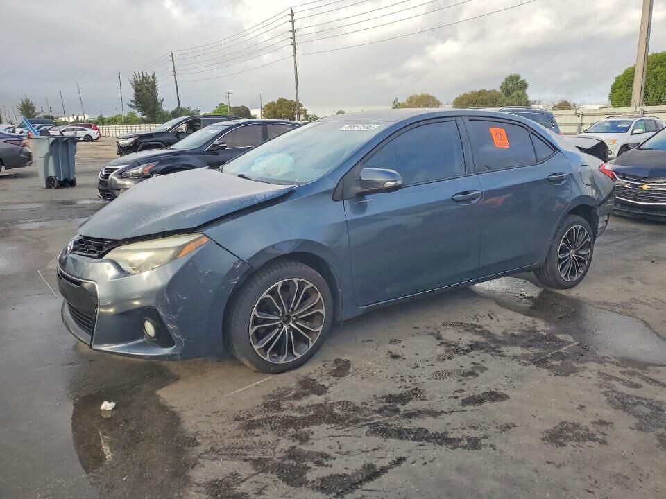 2016 TOYOTA Corolla