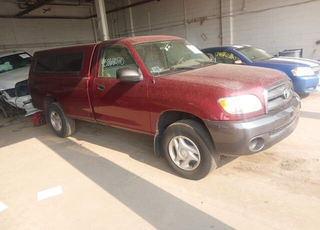2004 TOYOTA Tundra