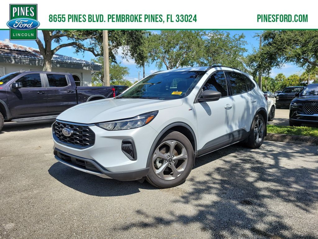 2025 FORD Escape