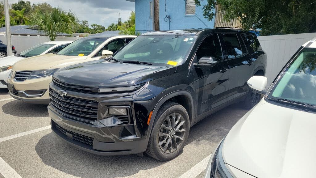 2024 CHEVROLET Traverse
